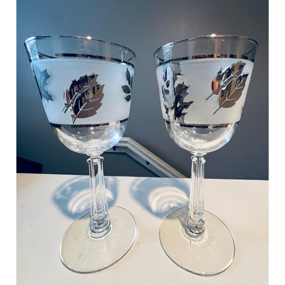 Vintage Hollywood Regency Libbey Frosted Silver Leaf Glassware - Picture 7 of 10